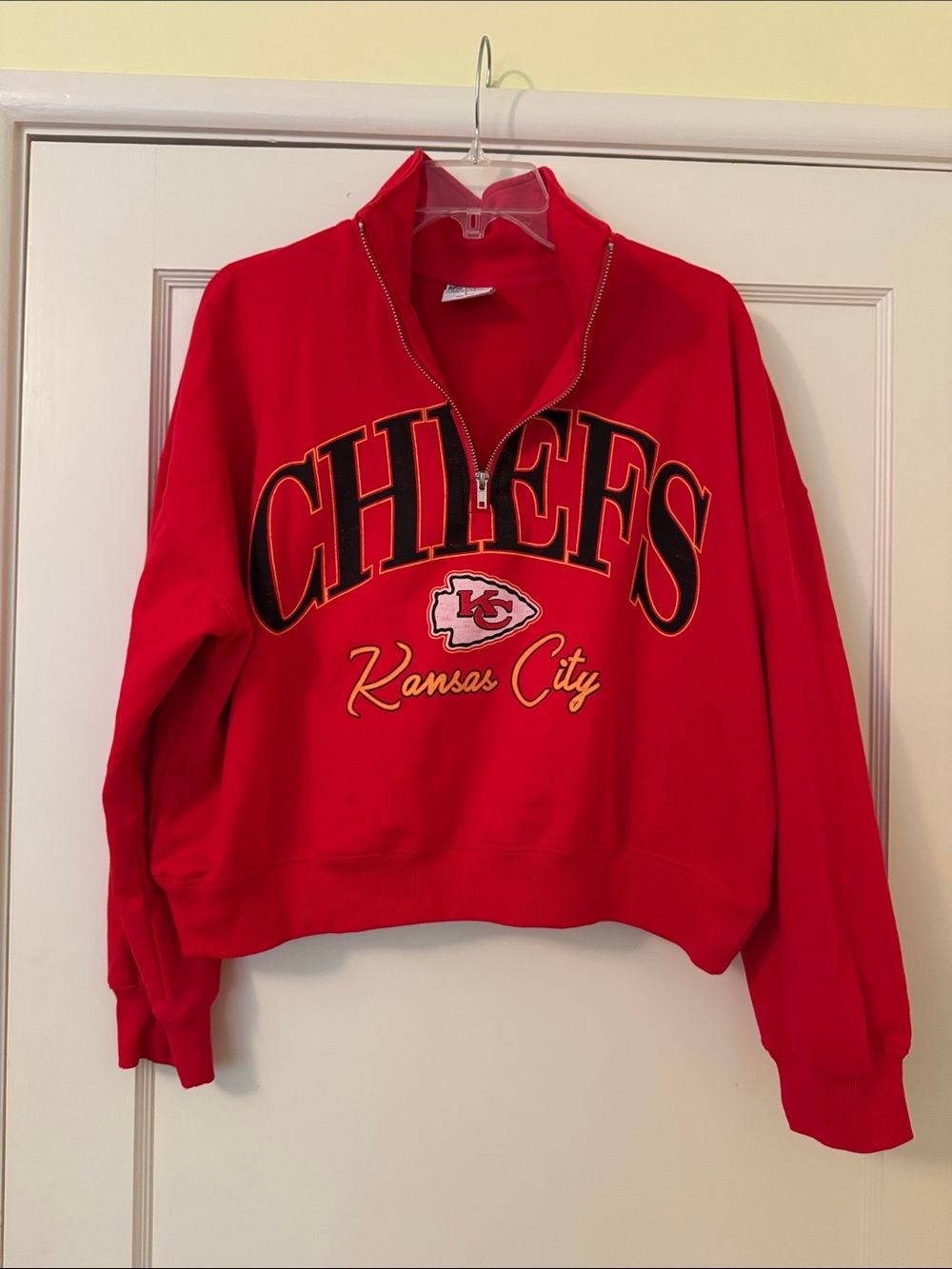 NFL Red Kansas City Chiefs Half-Zip Sweatshirt